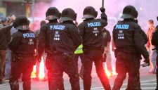 Полиция Хемница сообщила о 18 раненых после субботних уличных акций