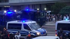 Волнения в Хемнице: полицейские пустили в ход дубинки
