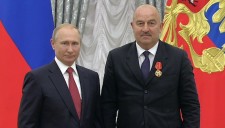 Путин поздравил Черчесова с юбилеем