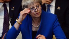 Мэй не намерена идти на противоречащие интересам Британии уступки по Brexit